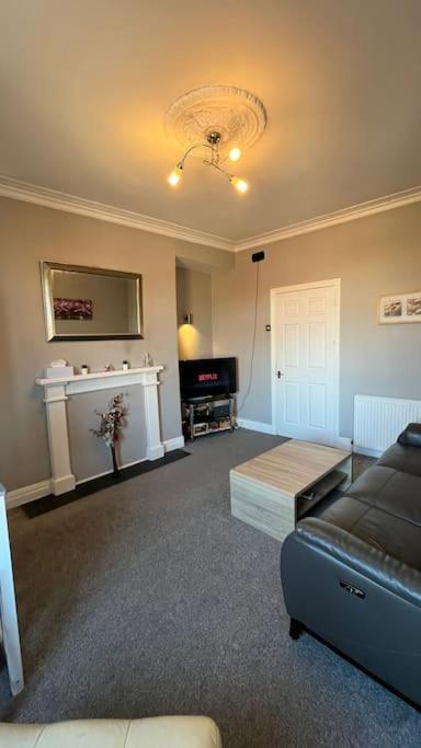 Quiet & Cosy 3Bedroom - Great Base In South Shields Near Hospital And Port Of Tyne - Free Parking Esterno foto